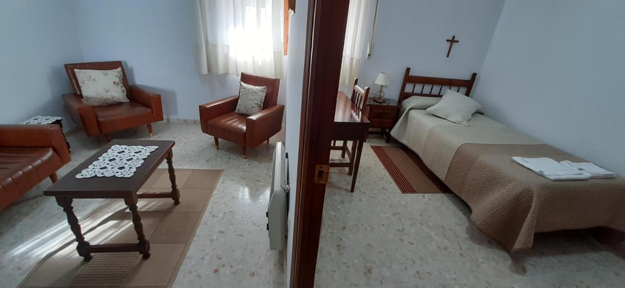 Convento Madre De Dios De Carmona Hotel Ngoại thất bức ảnh