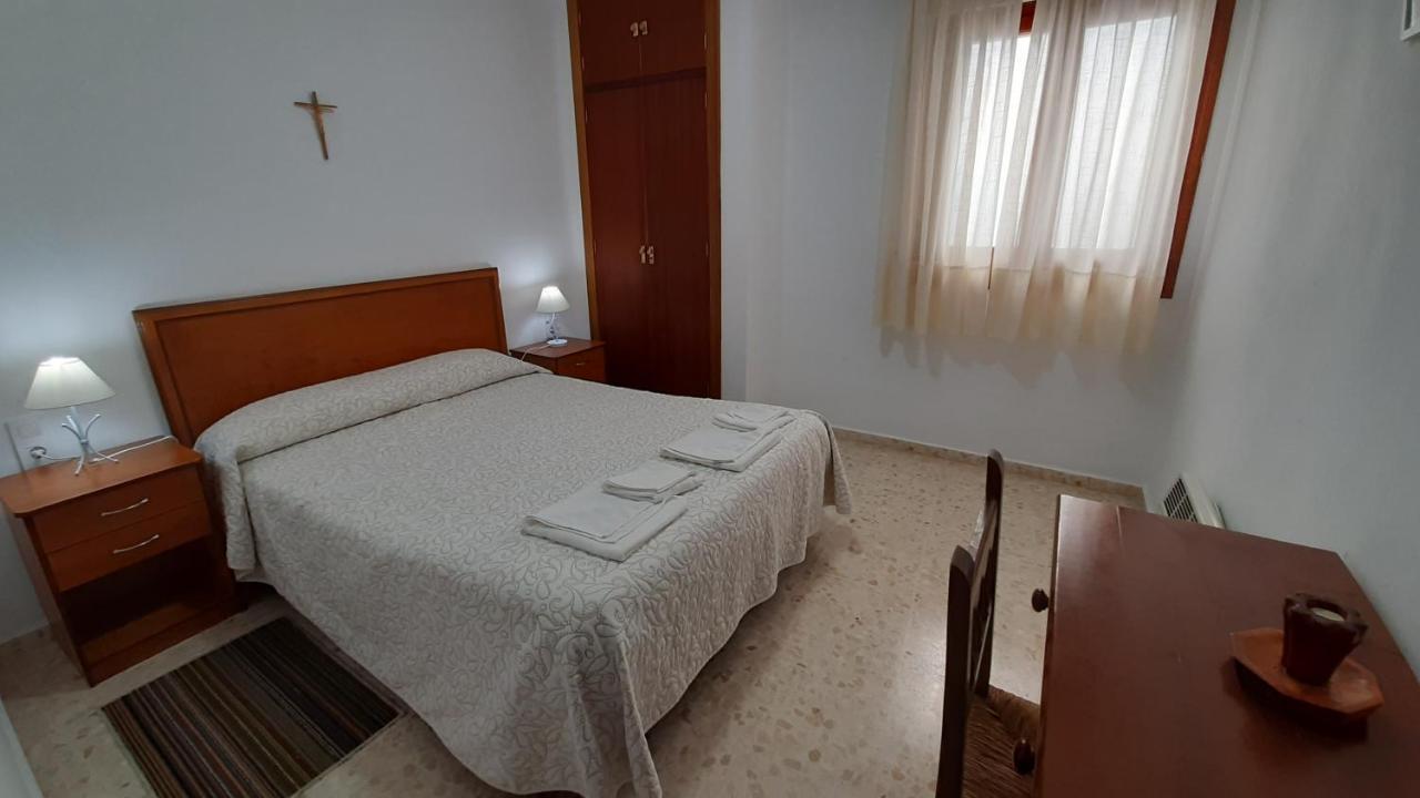 Convento Madre De Dios De Carmona Hotel Ngoại thất bức ảnh